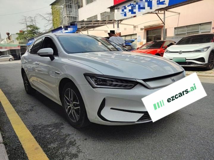 Qin PLUS 2021 EV 500KM Luxury photo 3