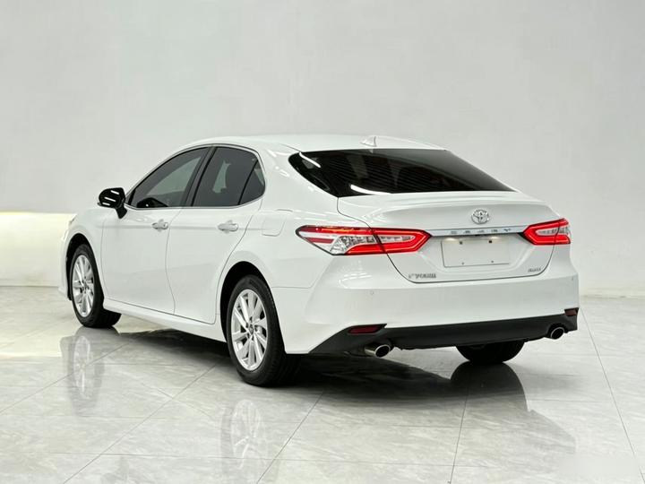 Camry 2021 2.0G Luxury photo 4