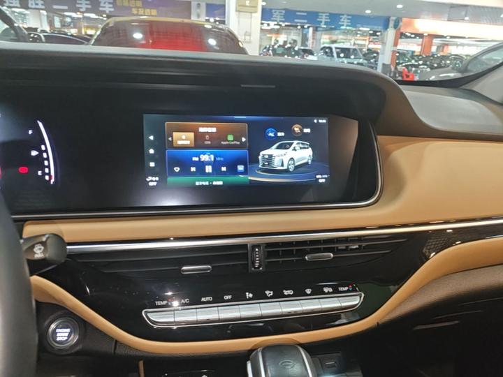 GAC Trumpchi M6 2023 PRO 270T DCT Luxury photo 4