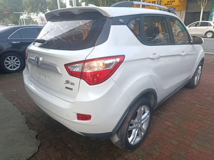 CS35 2016 1.6L MT Luxury China V photo 6
