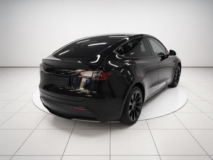Model Y 2021 Standard Range RWD photo 4
