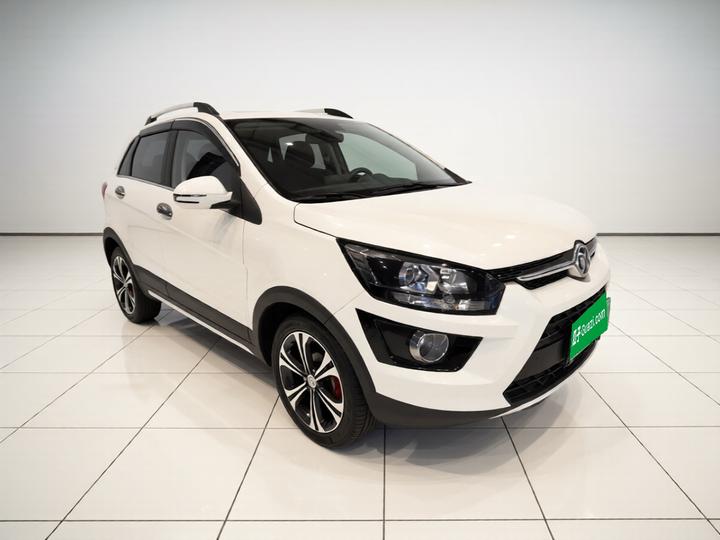 BAIC X25 2015 1.5L AT Luxury photo 3