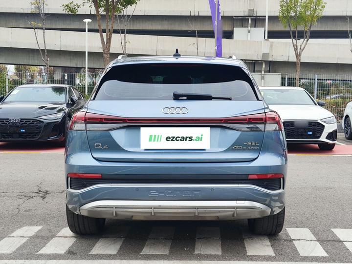 Q4 e-tron 2022 40 e-tron photo 5