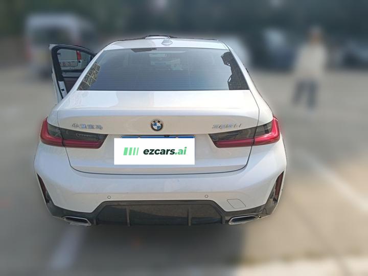 3 Series 2023 325Li M Sport Package photo 5