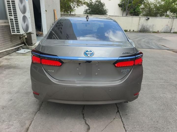 Corolla Hybrid E+ 2019 1.8L E-CVT Leading photo 3