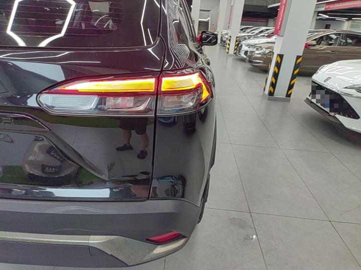 Frontlander 2022 2.0L CVT Luxury photo 7
