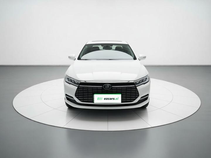 Qin EV 2021 photo 2