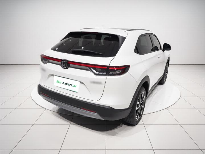 Vezel 2023 1.5L CVT Tech photo 4