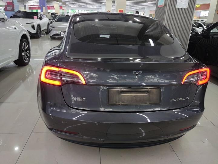 Model 3 2020 Standard Range RWD Upgraded photo 3