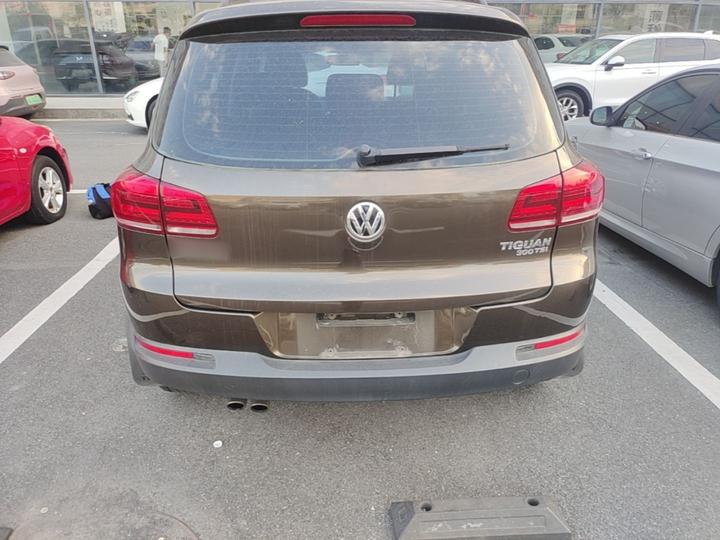 Tiguan 2016 300TSI AT RWD photo 5