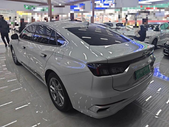 Mondeo 2023 EcoBoost 180 Luxury photo 4