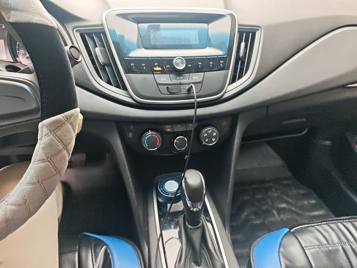 Cavalier 2019 320 AT photo 5