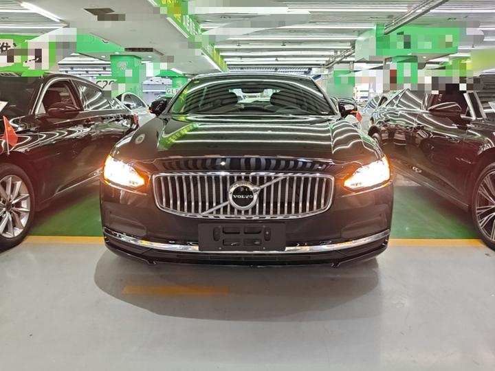 S90 2025 B5 Luxury photo 2