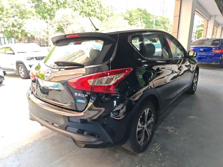 Tiida 2019 1.6L CVT China VI photo 4