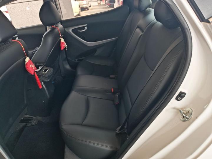 Elantra 2015 1.6L AT Leading photo 4