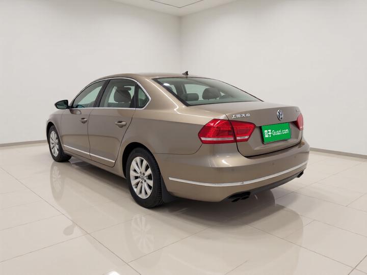 Passat 2015 1.8TSI DSG photo 4