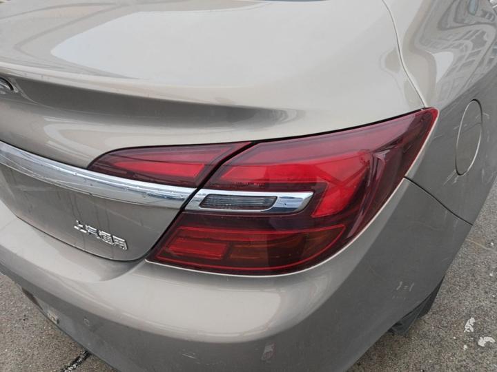 Regal 2015 1.6T Elite Tech photo 7