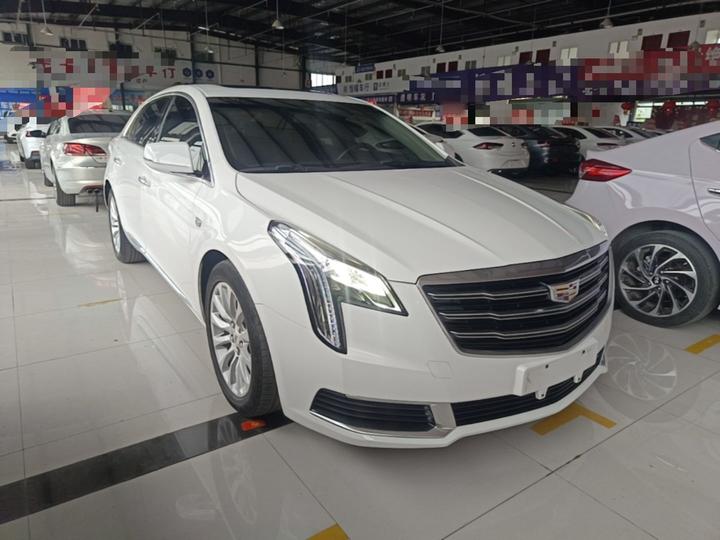 XTS 2018 28T Tech photo 3