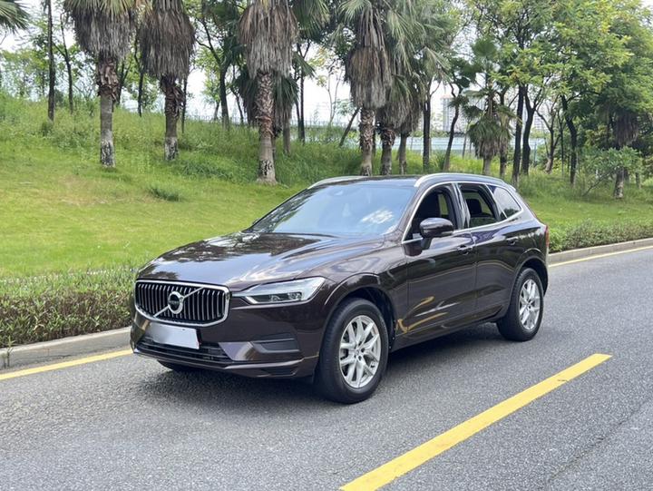 XC60 2019 T5 AWD China V