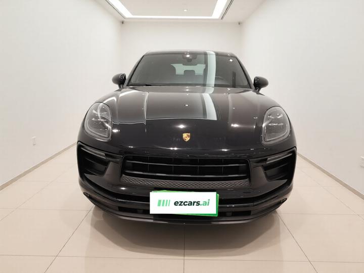 2022 Macan 2.0T photo 2