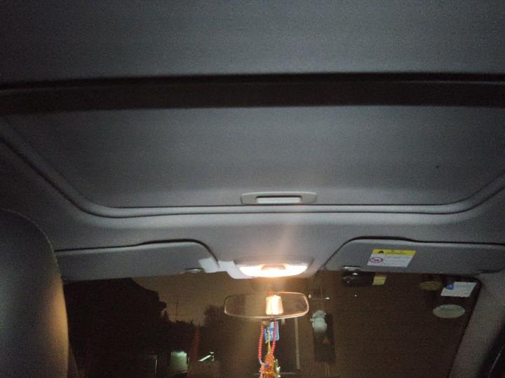 RV 2016 1.5L AT photo 8