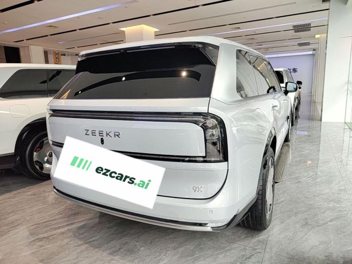 9X 2025 Hyper 70kWh 6-Seater photo 4