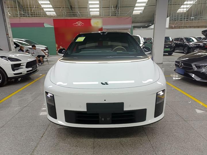 Li Auto i6 2025 RWD Standard photo 2