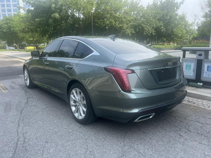 CT5 2022 28T Luxury Standard photo 6