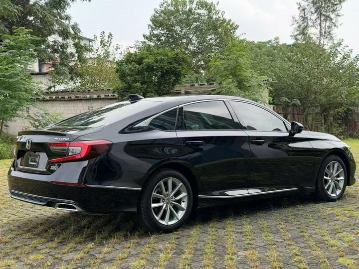 Accord 2022 260TURBO Luxury photo 4