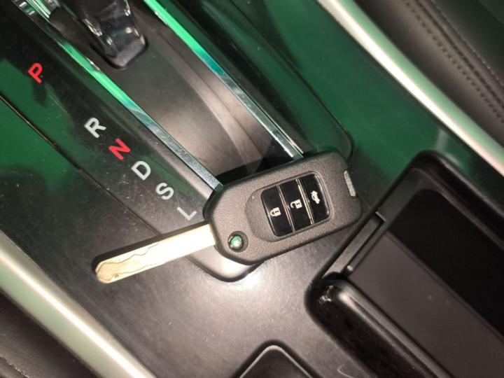Accord 2016 2.0L Comfort photo 8