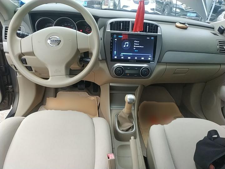Sylphy 2012 Classic 1.6XE MT Comfort photo 5