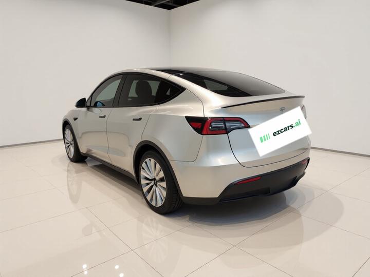 Model Y 2022 Facelift RWD photo 4