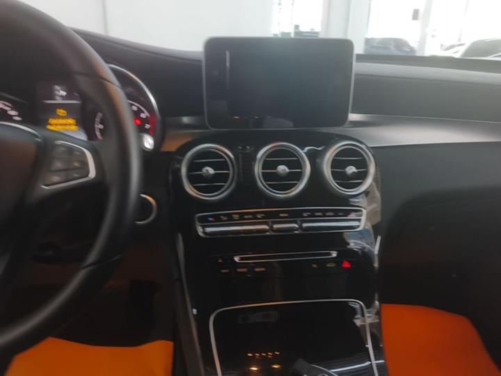 GLC 2018 Facelift GLC 260 4MATIC Luxury photo 8
