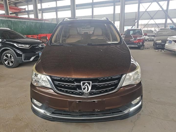 730 2016 1.8L iAMT Luxury 7-Seater photo 2