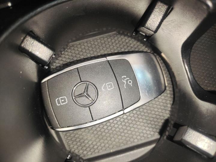 GLC 2021 GLC 300 L 4MATIC Dynamic photo 8