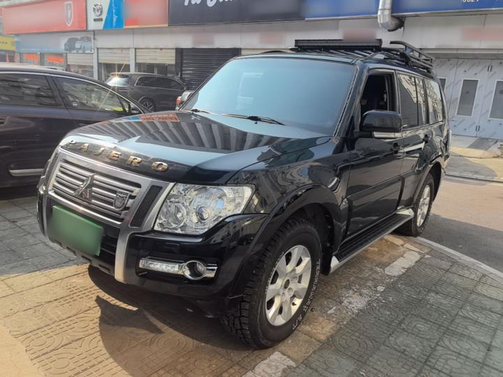 Pajero Parallel Import