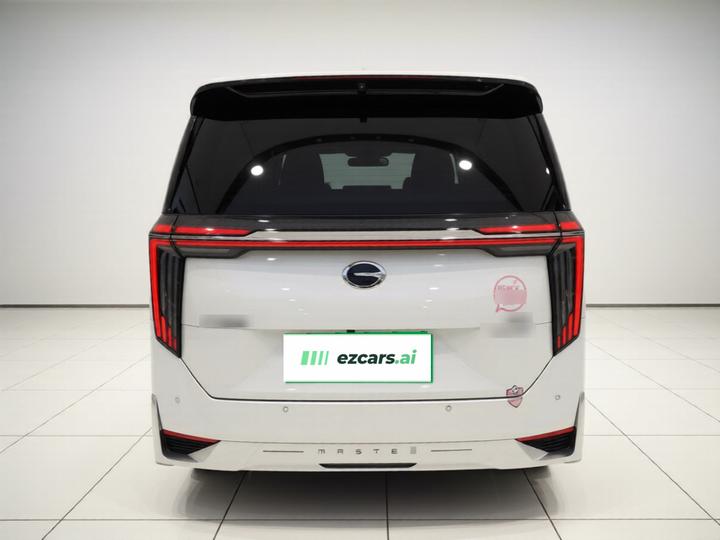 GAC Trumpchi M8 2023 Hybrid photo 5