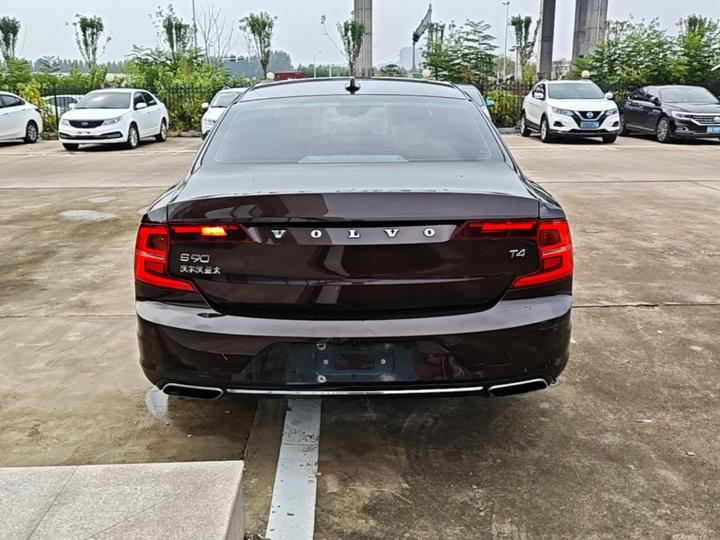S90 2018 T4 photo 3