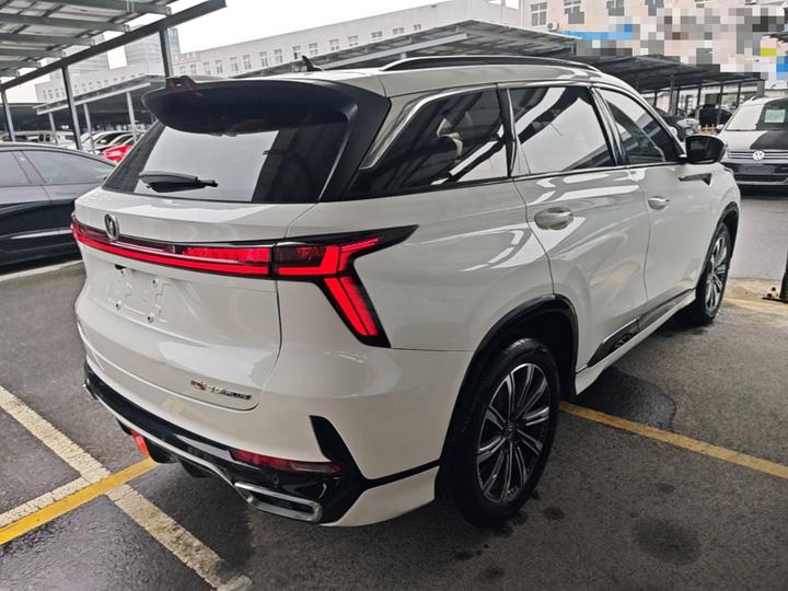 CS75 PLUS 2023 3rd Gen 1.5T AT Premium photo 6
