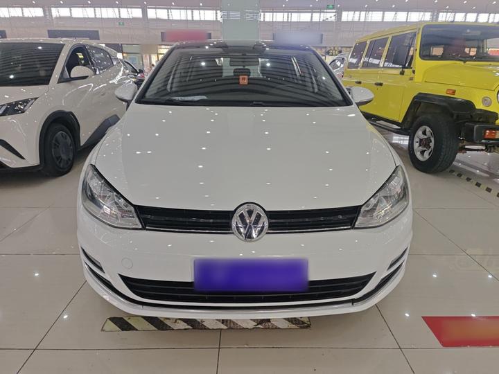 Golf 2016 1.6L AT Comfort photo 2