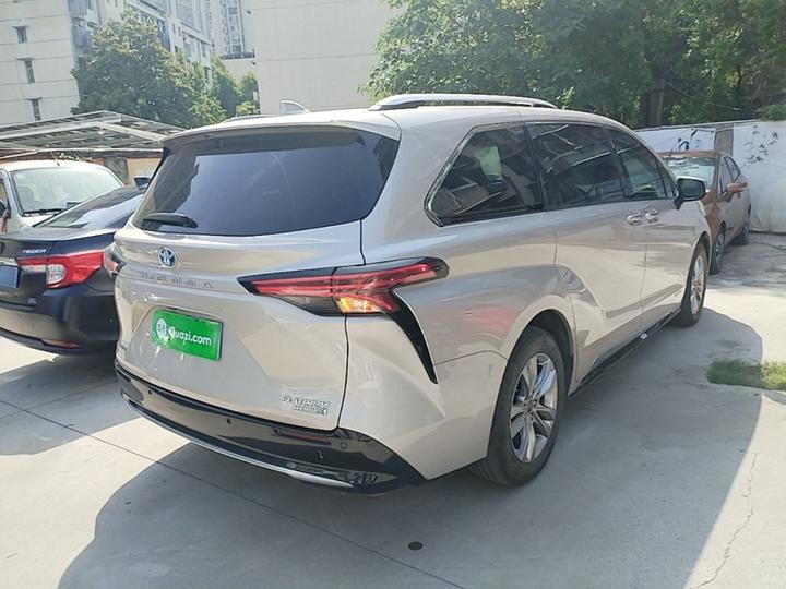 Sienna 2021 2.5L Hybrid Platinum photo 4