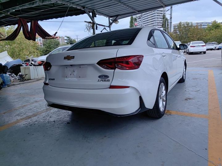 Cruze 2023 1.5L DCT photo 4