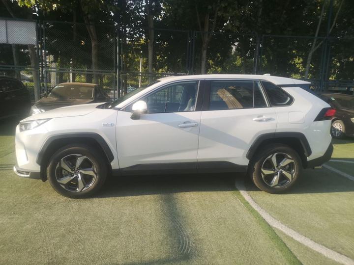 RAV4 Hybrid E+ 2023 2.5L RWD Elite Pro photo 2