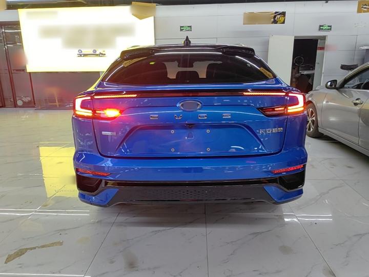 EVOS 2022 EcoBoost 245 ST-Line photo 3