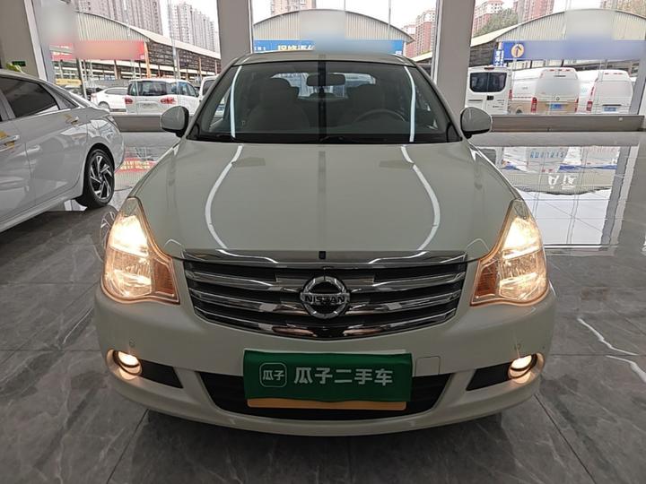 Sylphy 2012 Classic 1.6XE AT Comfort photo 2