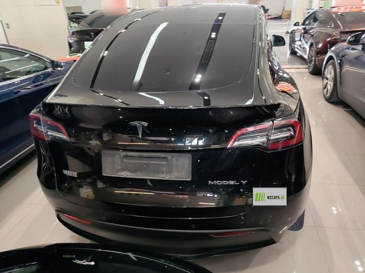 Model Y 2023 RWD photo 5