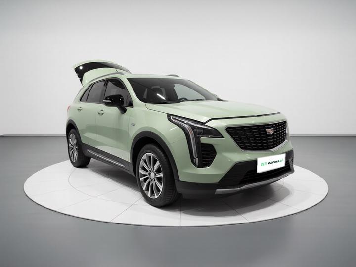 XT4 2021 28T RWD Luxury photo 3