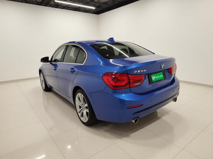 1 Series 2018 120i Design Package photo 4