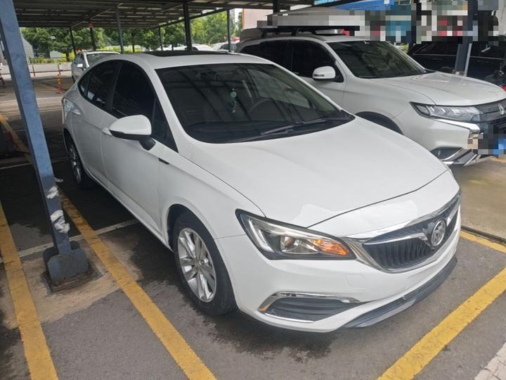 Verano 2018 Sedan 20T DCT Leading photo 3
