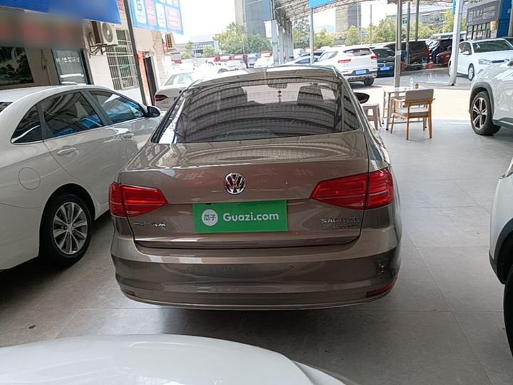 Sagitar 2018 180TSI DSG Exclusive photo 3